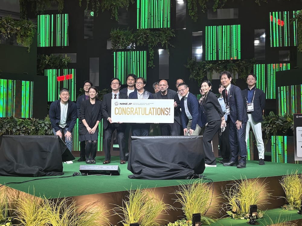 Prof. Suzuki received an award at SusHi Tech Tokyo 2026